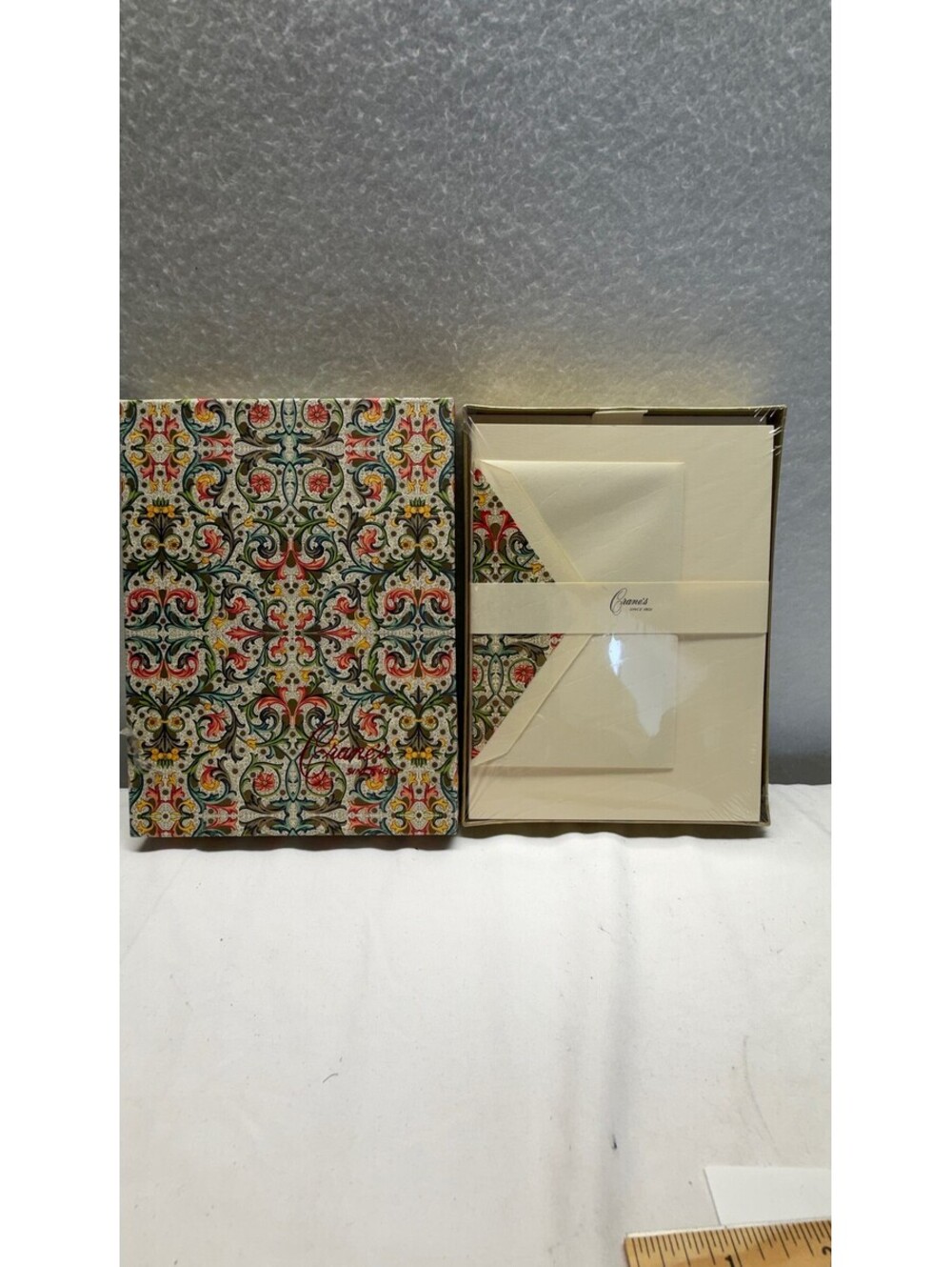 Crane's Stationery Set CH2516 Decorative Boxed Paper & Envelopes E-4 - Picture 1 of 7